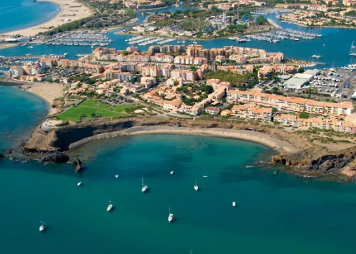 Prázdninový dům Magnificent Les Sables In Cap Dagde